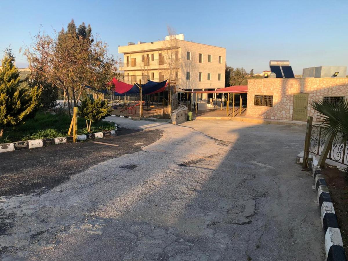 Madaba Camp Resort المظهر الخارجي الصورة